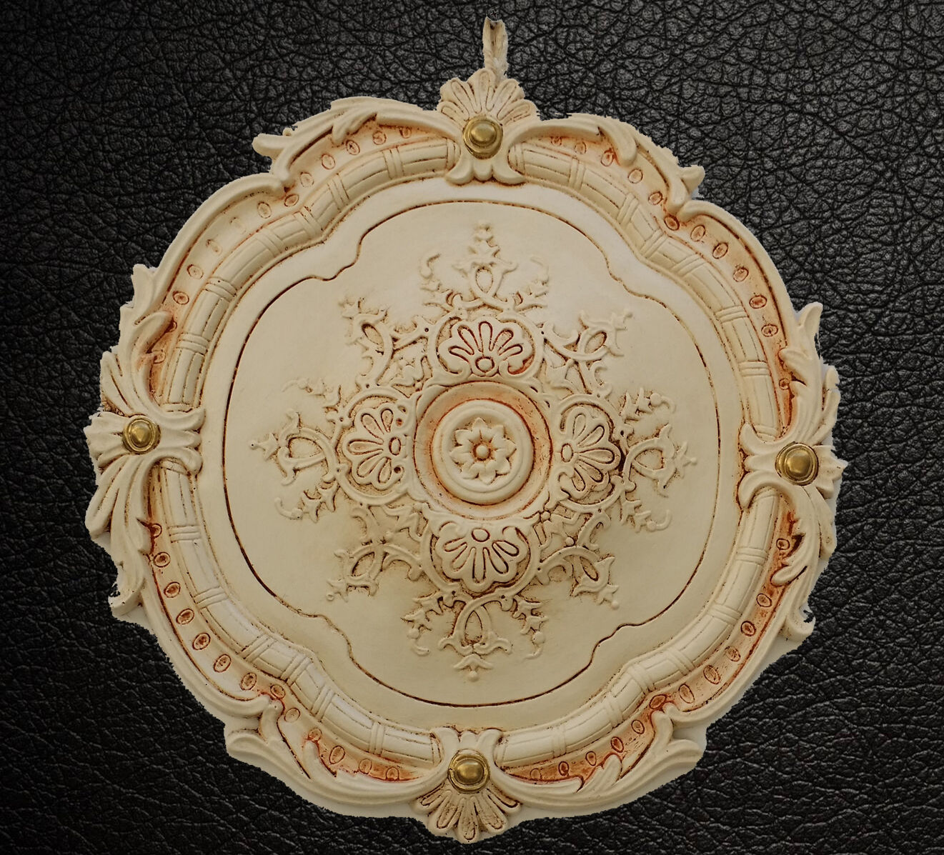 ROSONE IN GESSO (D152)