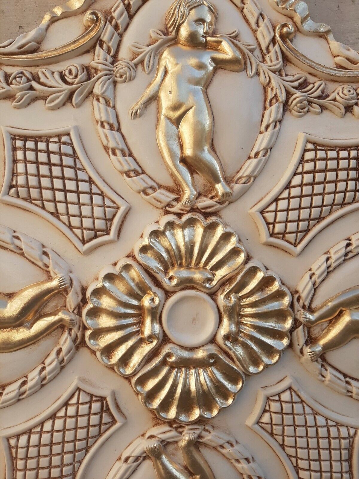 Rosone in Gesso con Foglia Oro (d444) ā immagine 4