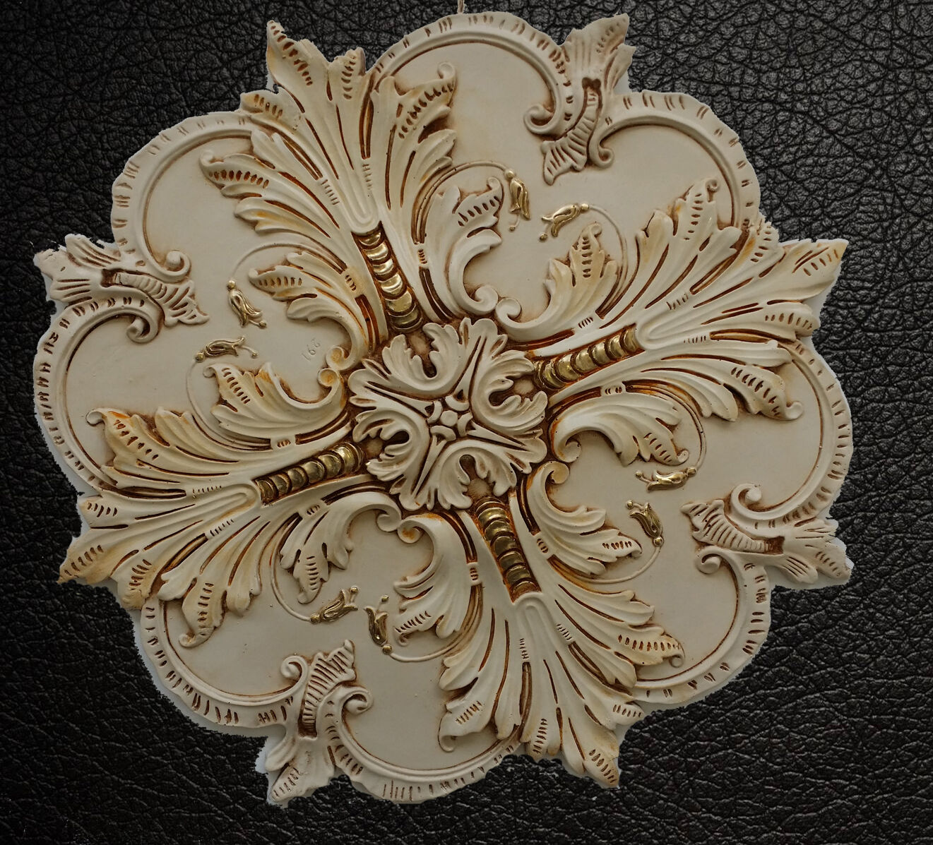 ROSONE IN GESSO (D923)