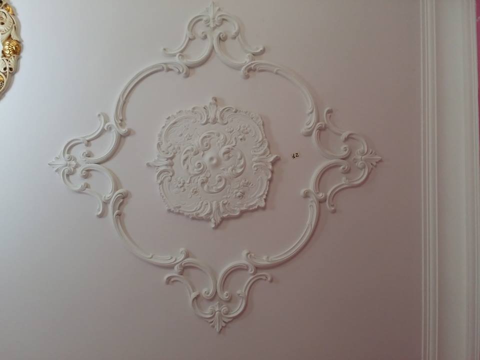 ROSONI IN GESSO SEMPLICI