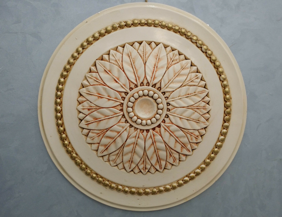 ROSONE IN GESSO (ART 241)